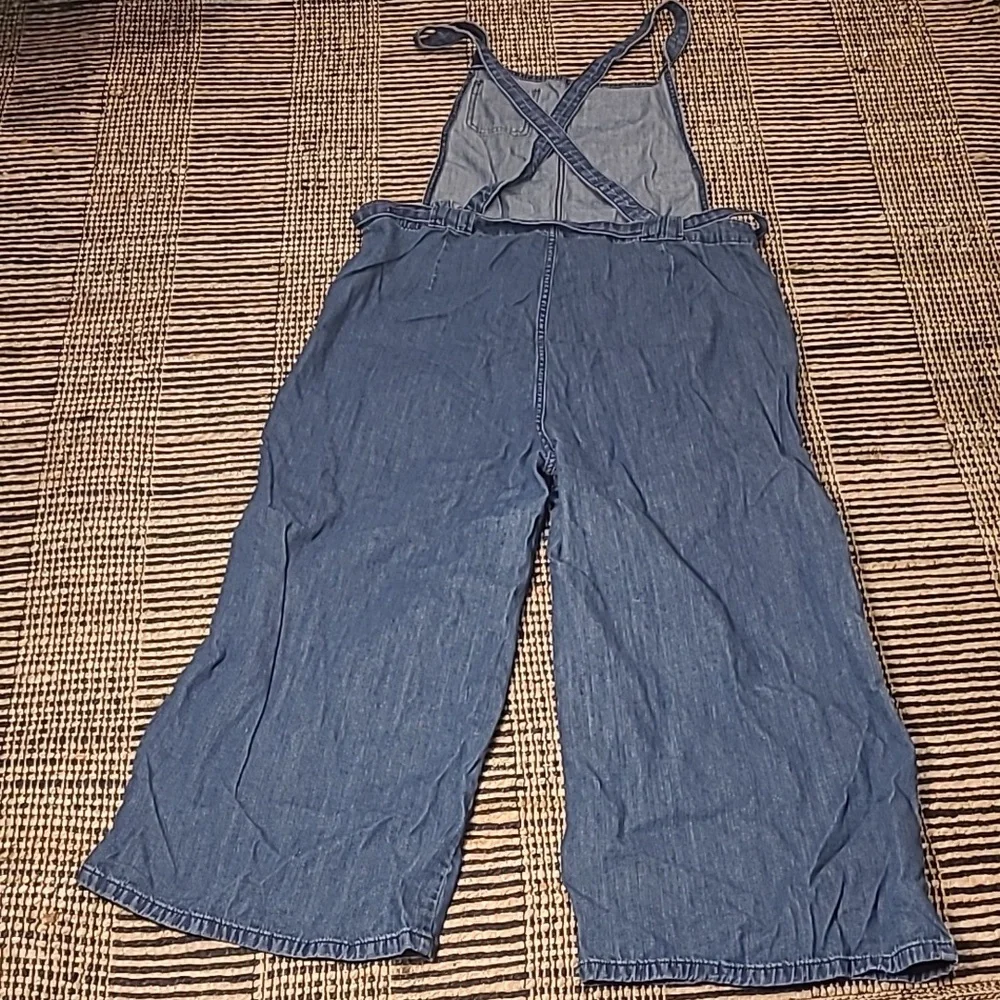 GAP DENIM CULOTTE OVERALLS - Picture 7 of 9